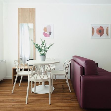 ミラノJoivy Charming Flats In The Heart Of Porta Nuovaアパートメント エクステリア 写真